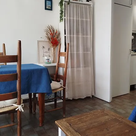 Joli Studio Vue Port